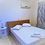 Ferienhaus Glyfada Parálion Ástros
