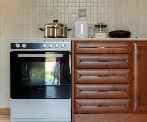 Vakantiehuis Glyfada Parálion Ástros