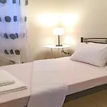 Glyfada * Parálion Ástros