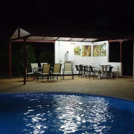 펜션 Glyfada Parálion Ástros