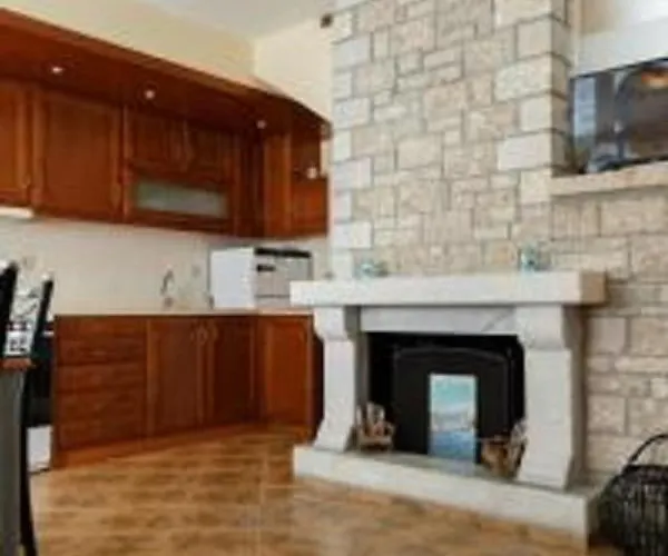 Glyfada Parálion Ástros