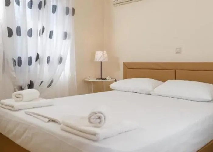 בית נופש Glyfada Parálion Ástros